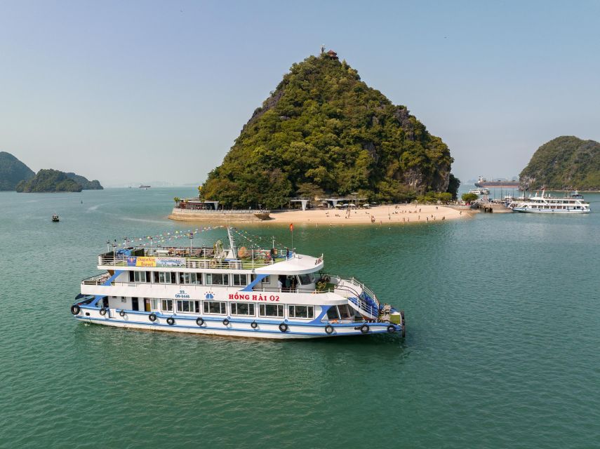 Hanoi: Halong Bay Day Trip with Titop Island, Cave, & Kayak - The guides shape the day