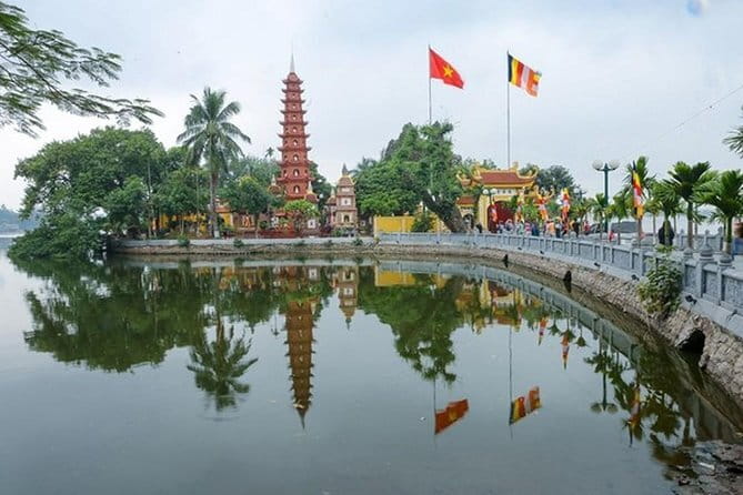 Hanoi Hidden Bites Premium Food Adventure - What the $35 price really covers