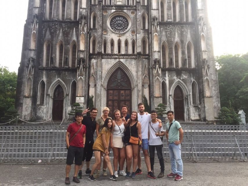 Hanoi Highlights: Full-Day Small Group City Tour with Lunch - Finding Vietnam’s academic roots at the Temple of Literature