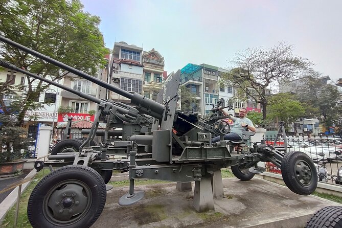 Hanoi Hoa Lo Prison and War museums Tour - Timing, comfort, and practical details