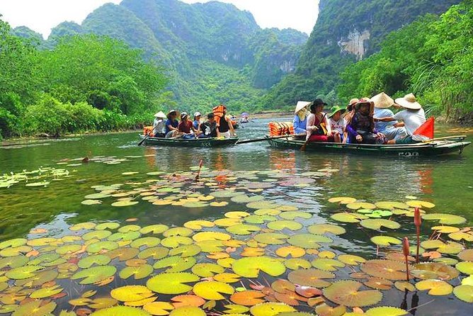 Hanoi - Hoa Lu - Tam Coc - Mua Cave - 1 Day / By Luxury Limousine & Small Group - Hoa Lu, Vietnam’s early imperial capital