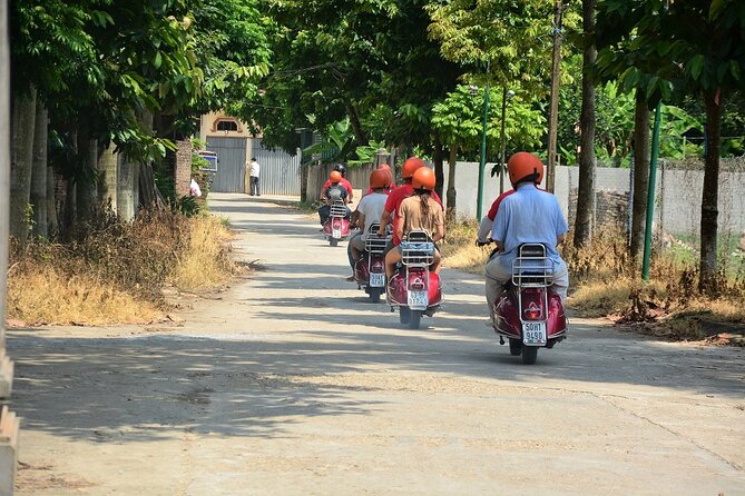 Hanoi Jeep Food Tour Led By Women - Dinner around Hồ Truc Bạch