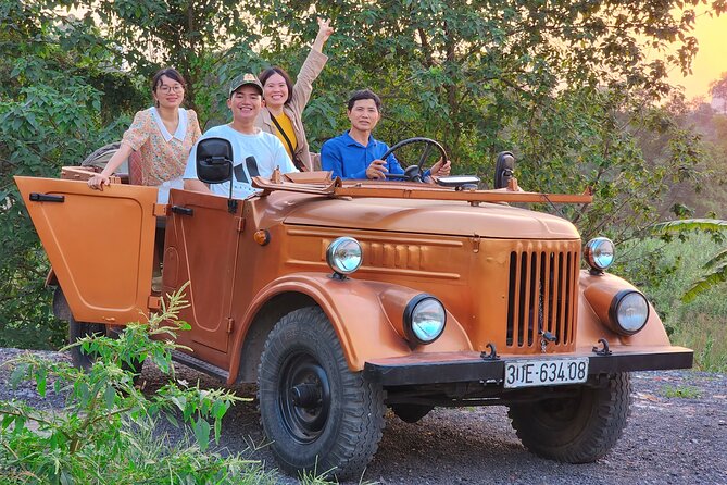 Hanoi Jeep Tour: Red River Countryside+ Backstreet+ Train-street - How to prepare for the ride