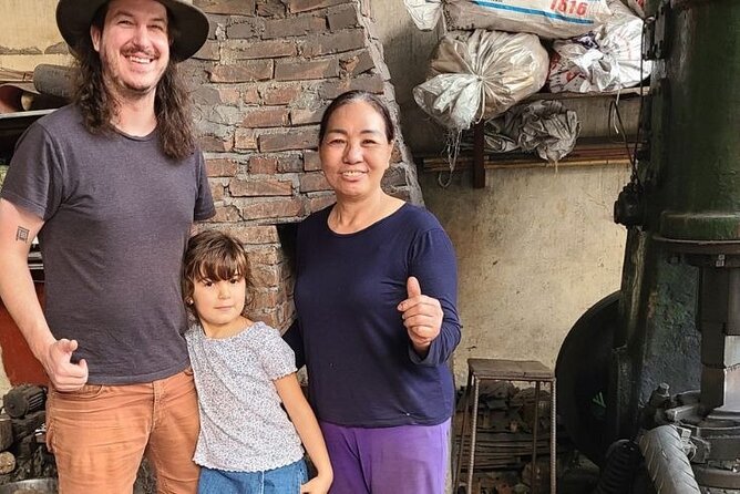 Hanoi Knife Making Traditional Workshop - A village shaped by the forge