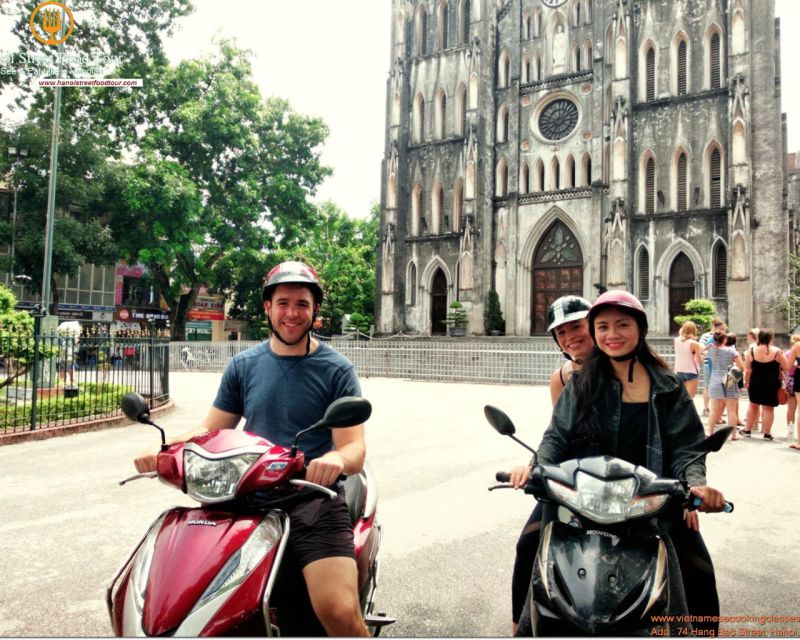 Hanoi Motorbike Adventures - Finishing with Hanoi coffee