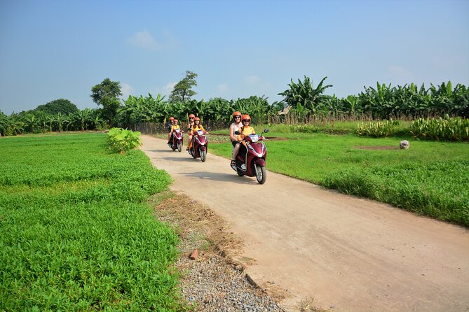 Hanoi Motorbike Led By Women: Hanoi Countryside Motorbike Tours - Bonsai, tea, and a 200-year-old home
