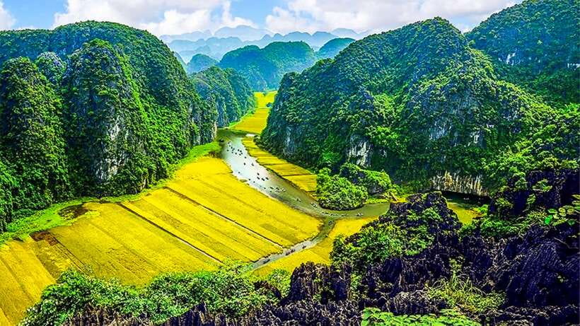 Hanoi/Ninh Binh: 1-Day Tam Coc/Trang An, Hoa Lu & Mua Caves - Tam Coc or Trang An by rowing boat