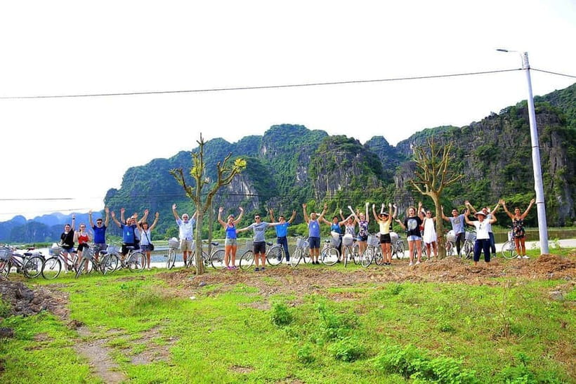 Hanoi/Ninh Binh: 1-Day Tam Coc/Trang An, Hoa Lu & Mua Caves - Cycling through Ninh Binh’s villages