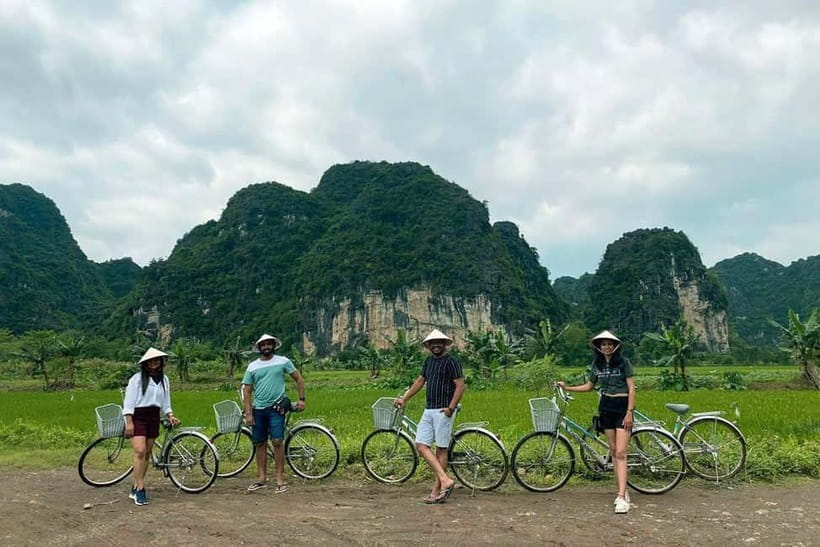 Hanoi/Ninh Binh: 1-Day Tam Coc/Trang An, Hoa Lu & Mua Caves - Why the $45 price makes sense
