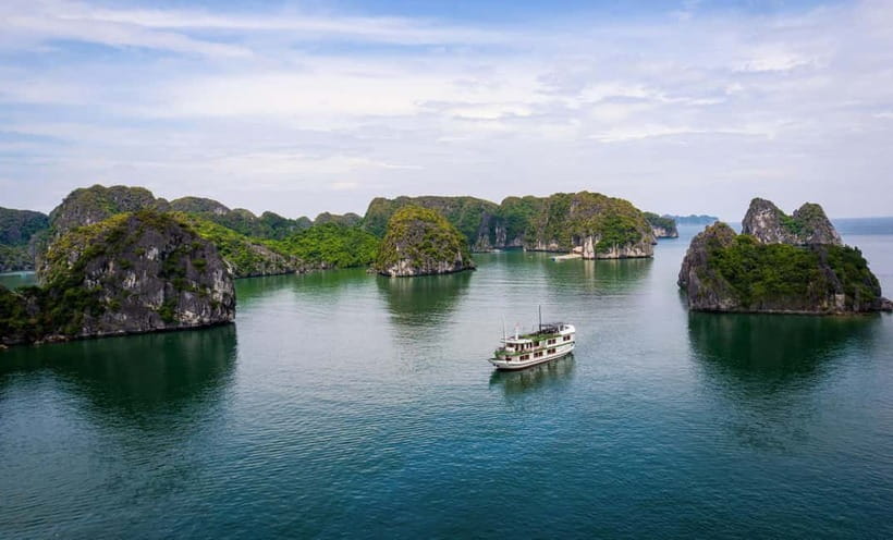 Hanoi/Ninh Binh: 2-Day Lan Ha Bay & Cat Ba with Small Cruise - Kayaking depends on the tide