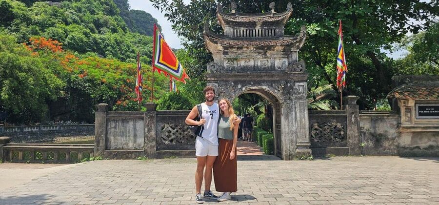 Hanoi: Ninh Binh- Hoa Lu - Trang An - Mua Cave - Best Seller - Guides, group rhythm, and organization