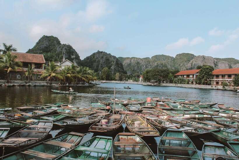 Hanoi:Ninh Binh-Trang An-Mua Cave-Hoa Lu&Cycling BEST SELLER - Who should book this tour?