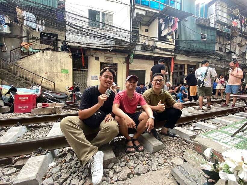 Hanoi: Old Quarter Street Food Tour with 12+ Tastings - Who should book this food walk?
