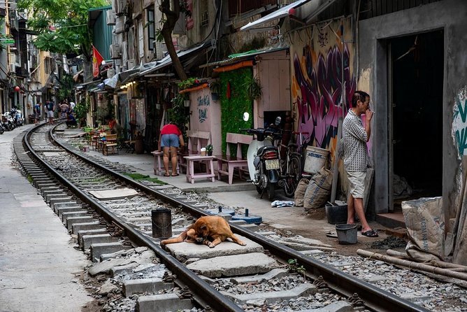 Hanoi On the Tracks Photo Tour - Markets, Lakes, Parks, and the Human Side of the Route