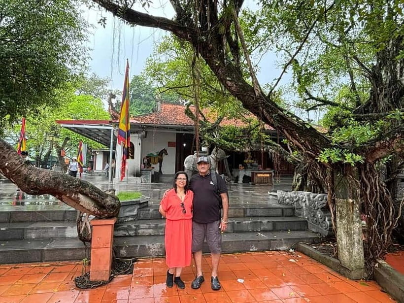 Hanoi: Perfume Pagoda Day Tour with Boat Ride & Cave Visit - Gliding along Yen Stream from Ben Duc Pier