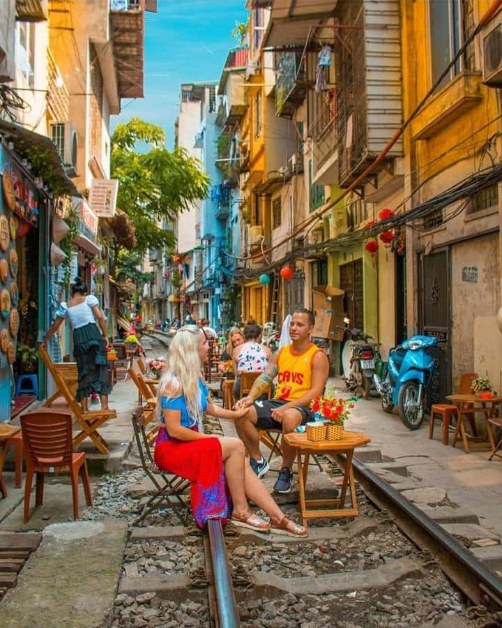 Hanoi: Private Half-day City Highlights and Hidden Gems Tour - Private Transport Makes The Route Easier