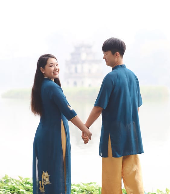 Hanoi Private Photoshoot – Iconic Spots & Hidden Gems - Long Bien Bridge and the city’s industrial character