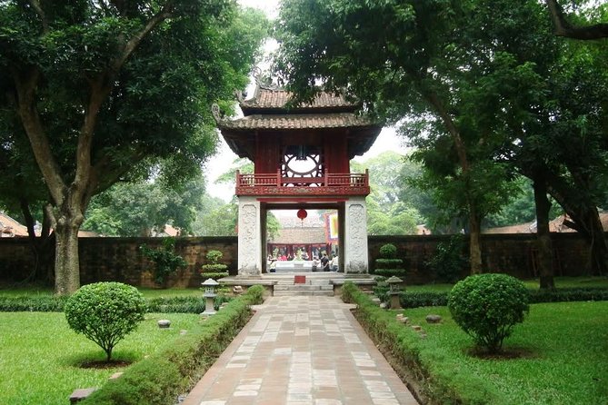 Hanoi Private Tour: Hidden Corners, Train Street, Incense Village - Starting at Hanoi Opera House