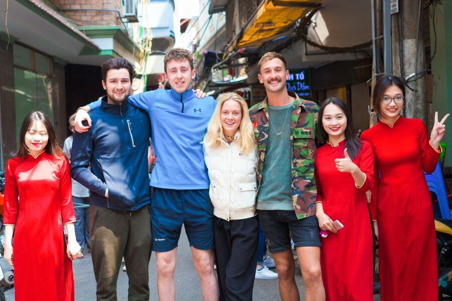 Hanoi: Small-Group Street Food Walking Tour - Banh mi adds crunch and French influence
