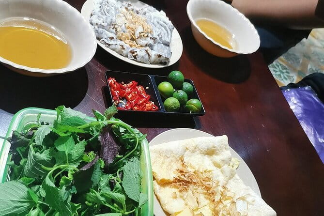 Hanoi Street Food Customized Walking Tour - Price, group size, and practical value