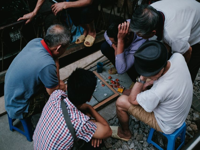 Hanoi: Street Food Experience with 5 Food Stops - Banh cuon: watch the rice rolls being made