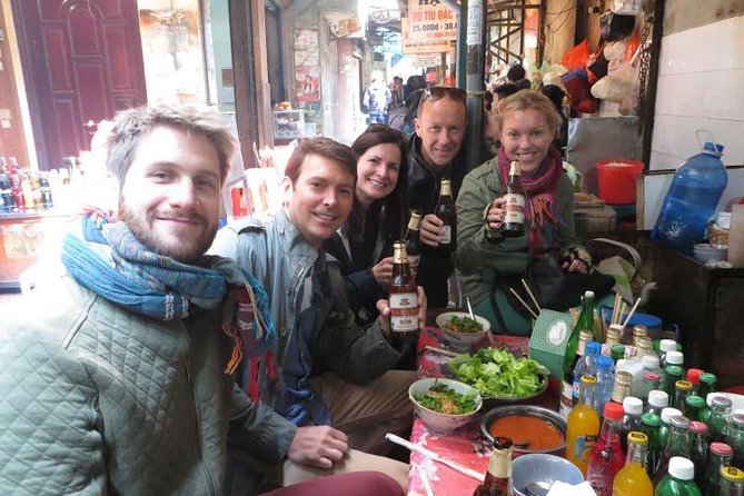 Hanoi Street Food: Small Group Walking Tour with Real Foodie - Hang Be Market adds a local-shopping perspective