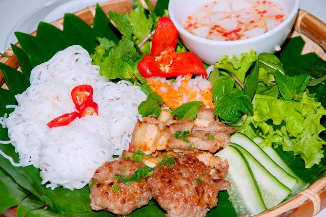 Hanoi Street Food: Small Group Walking Tour with Real Foodie - Egg coffee is the sweet Hanoi signature