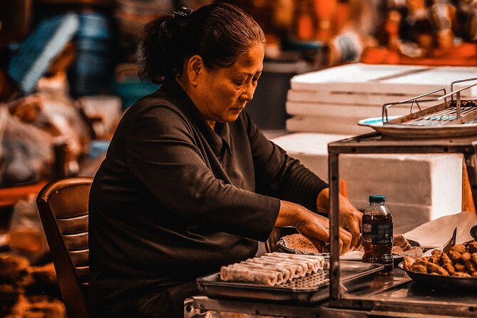 Hanoi Street Food Tour - Small bites that make the route feel varied