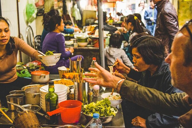 Hanoi Street Food Tour - Best Price - A first meal in Hanoi’s Old Quarter