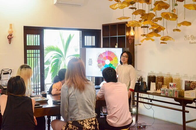 Hanoi Tea Workshop: Specialty Fresh Lotus Tea from West Lake - Why West Lake lotus tea matters in Hanoi