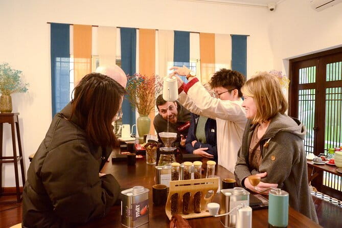 Hanoi Tea Workshop: Specialty Fresh Lotus Tea from West Lake - Cultural stories and time for questions