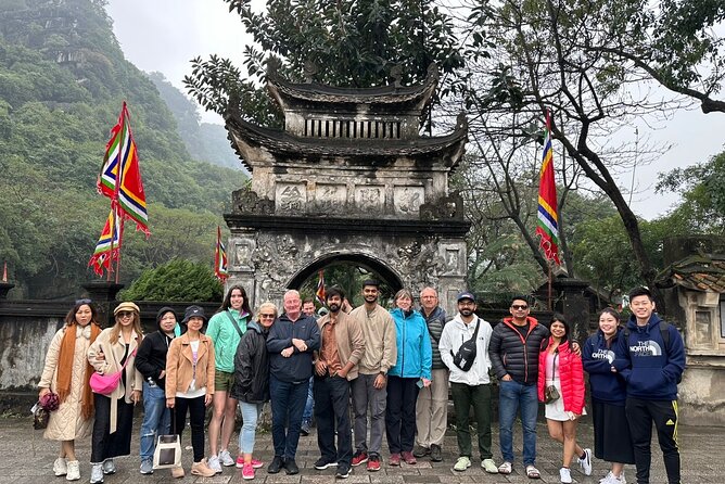 Hanoi to Ninh Binh Day Trip: Mua Cave, Trang An Boat Ride - Lunch - Who will enjoy this Ninh Binh day trip