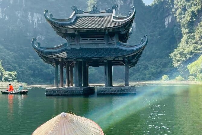 Hanoi to Ninh Binh Day Trip: Mua Cave, Trang An Boat Ride - Lunch - Hoa Lu, Vietnam’s early capital