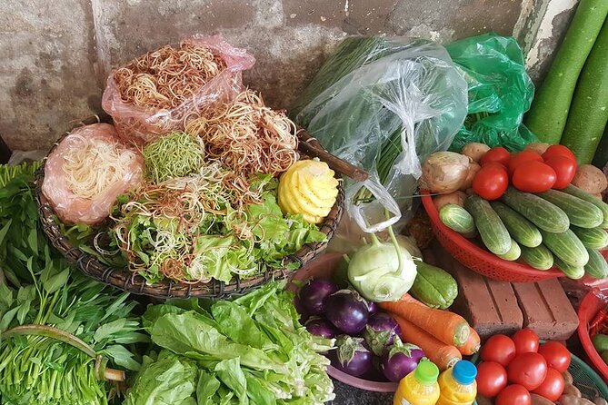 Hanoi Vegan Food Tour - Starting in the Old Quarter