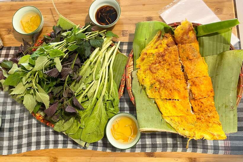 Hanoi: Vietnamese Street Food Tour with Egg Coffee - Key points to know before you book