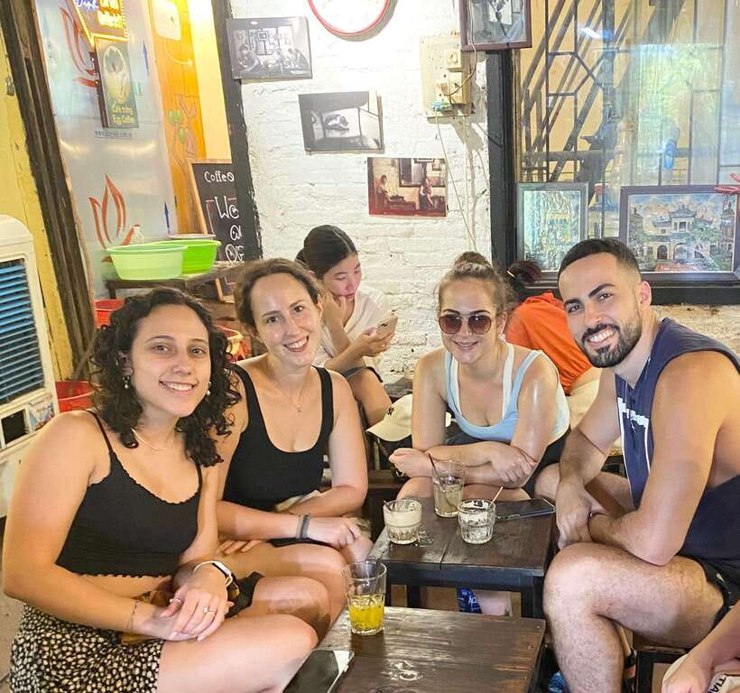 Hanoi: Vietnamese Street Food Tour with Egg Coffee - Why a Hanoi food walk works so well