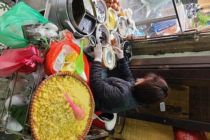Hanoi Walking Street Food Tour with Train Street - Which guide style suits you