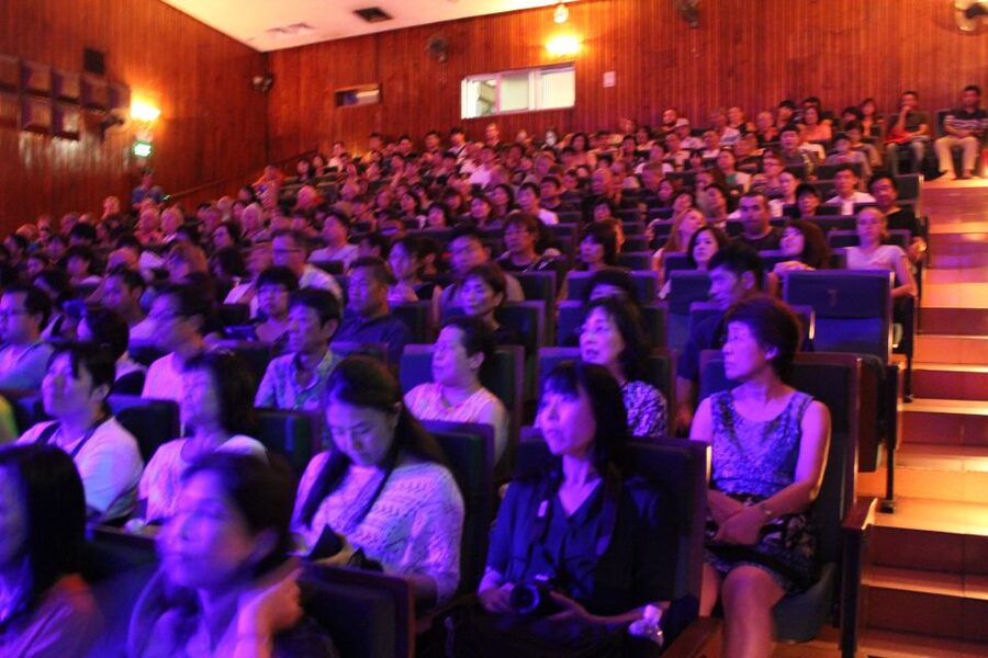 Hanoi: Water Puppet Show Tickets - Ticket collection at 31 Lo Su