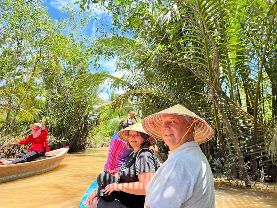 HCM: Authentic Mekong Delta - Boat, TukTuk, Khot Cake Making - Making bánh khọt and eating lunch