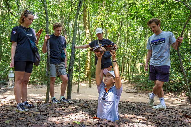 HCM City: 1-Day Cu Chi Signature Tunnels & Liberated Village - Guides can shape the whole day