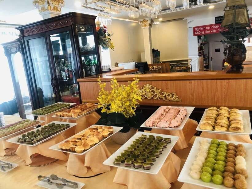 HCM: Saigon River Dinner Cruise - 7:00 PM at Bach Dang harbor