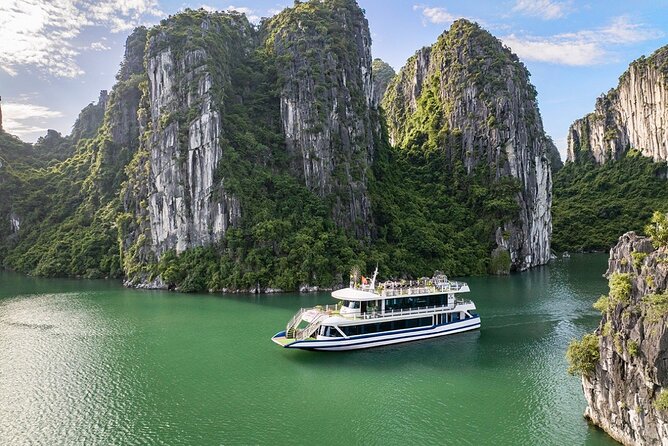 Hercules Grand Day Cruise Tour, Sung Sot Cave,Titop, Luon Cave - Buffet lunch with sea views