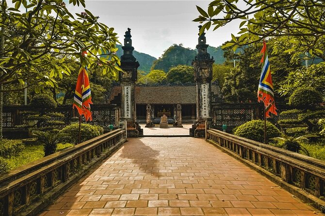 Hidden Ninh Binh Luxury Full Day Group Tour (Tam Coc - Hoa Lu) - Leaving Hanoi at 7 a.m.