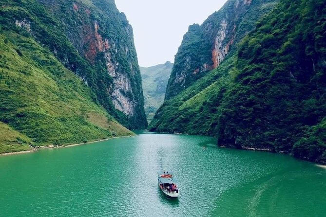High Quality Small Group Ha Giang Loop Car Tour 2 Days 2 Nights - Key details before you book