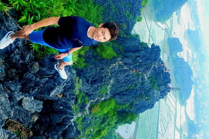 Highlight Ninh Binh Full Day Tour Tam Coc Boat, Mua Cave, Hoa Lu - Mua Cave and the almost 500-step climb