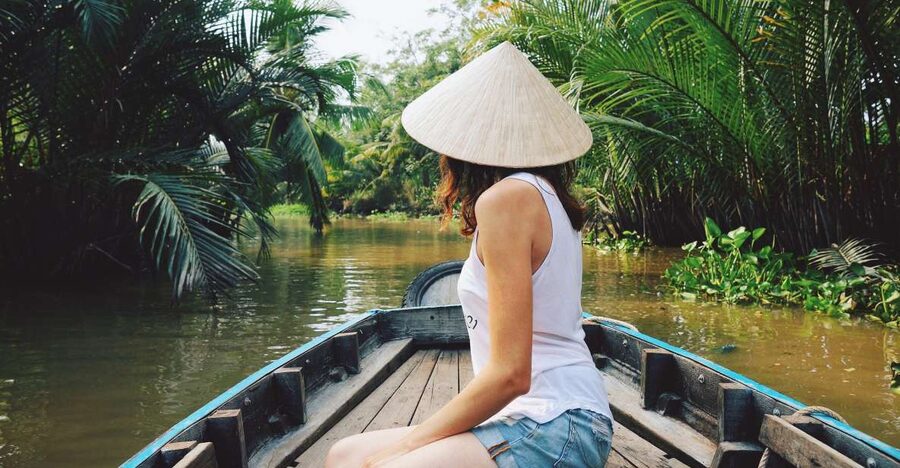 Ho Chi Minh City: Mekong River Delta Day Trip with Boat Trip - The road south and the small-group setup