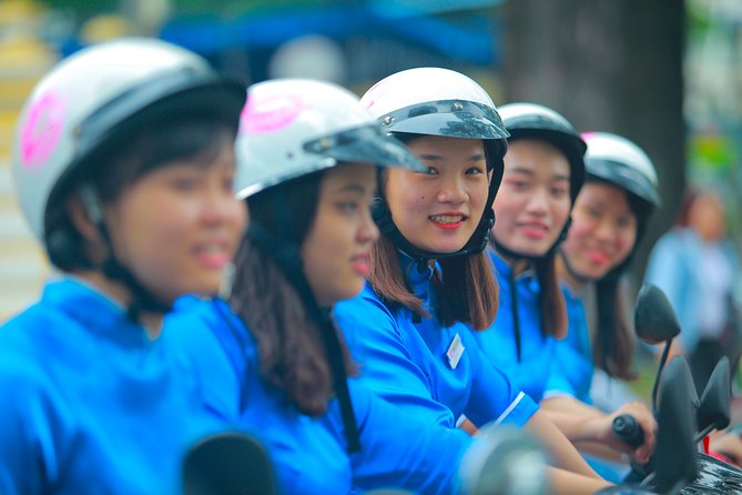 Ho Chi Minh City Tour by Motorbike with Female Riders | KissTour - What the guides add to the ride