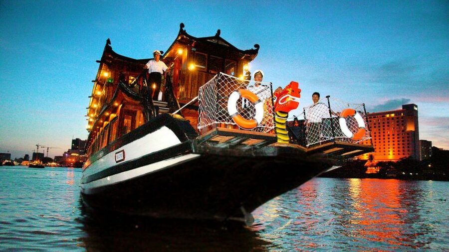 Ho Chi Minh: Private City Tour and Dinner Cruise with Buffet - Is $54 a fair price?