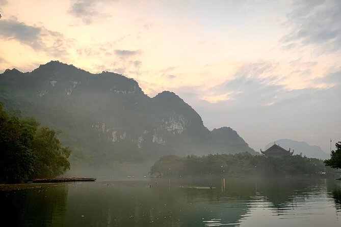 Hoa Lu - Tam Coc - Mua Cave Full Day - LIMOUSINE - What the $30 Price Really Buys
