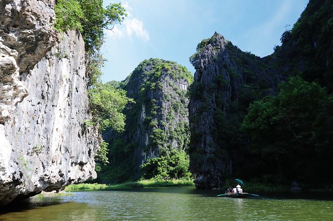 Hoa Lu - Tam Coc - Ninh Binh Day Tour: Biking, Visit Local Family - The long return to Hanoi